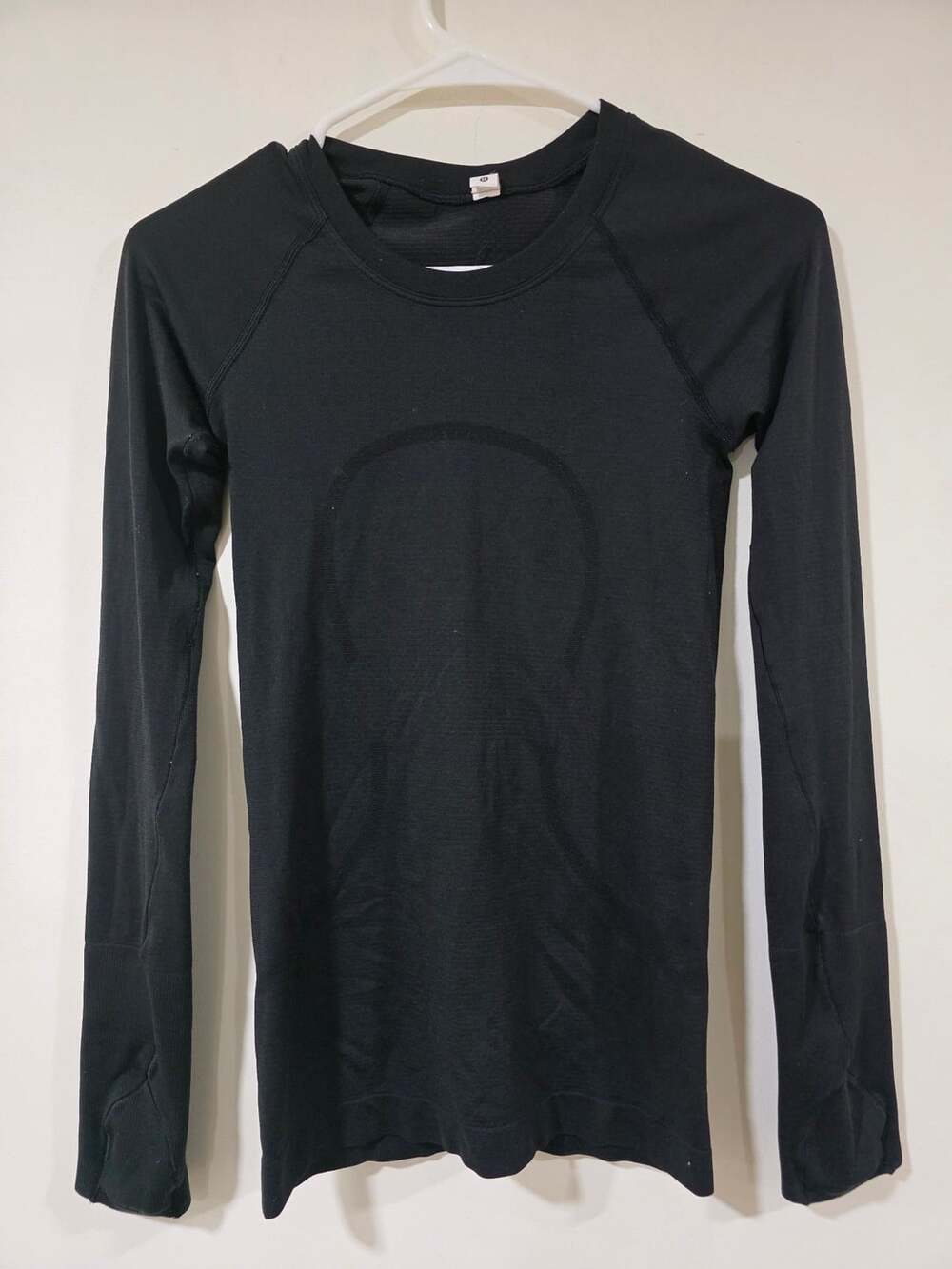Lululemon Swiftly Tech Long Sleeve Crew Size 2 Black